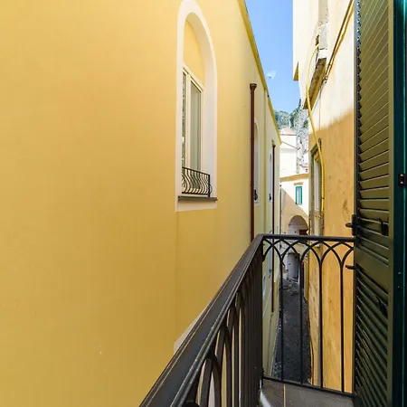 Affittacamere Cloister 4*